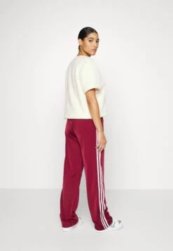 Adidas Originals Adicolor Classics Firebird Prime - Pantalon De Survêtement - Shadow Red 10 Adidas Originals Adicolor Classics Firebird Prime - Pantalon De Survêtement - Shadow Red -ASOS 59a583ba9ba54a9982d06a33ed6d31d0