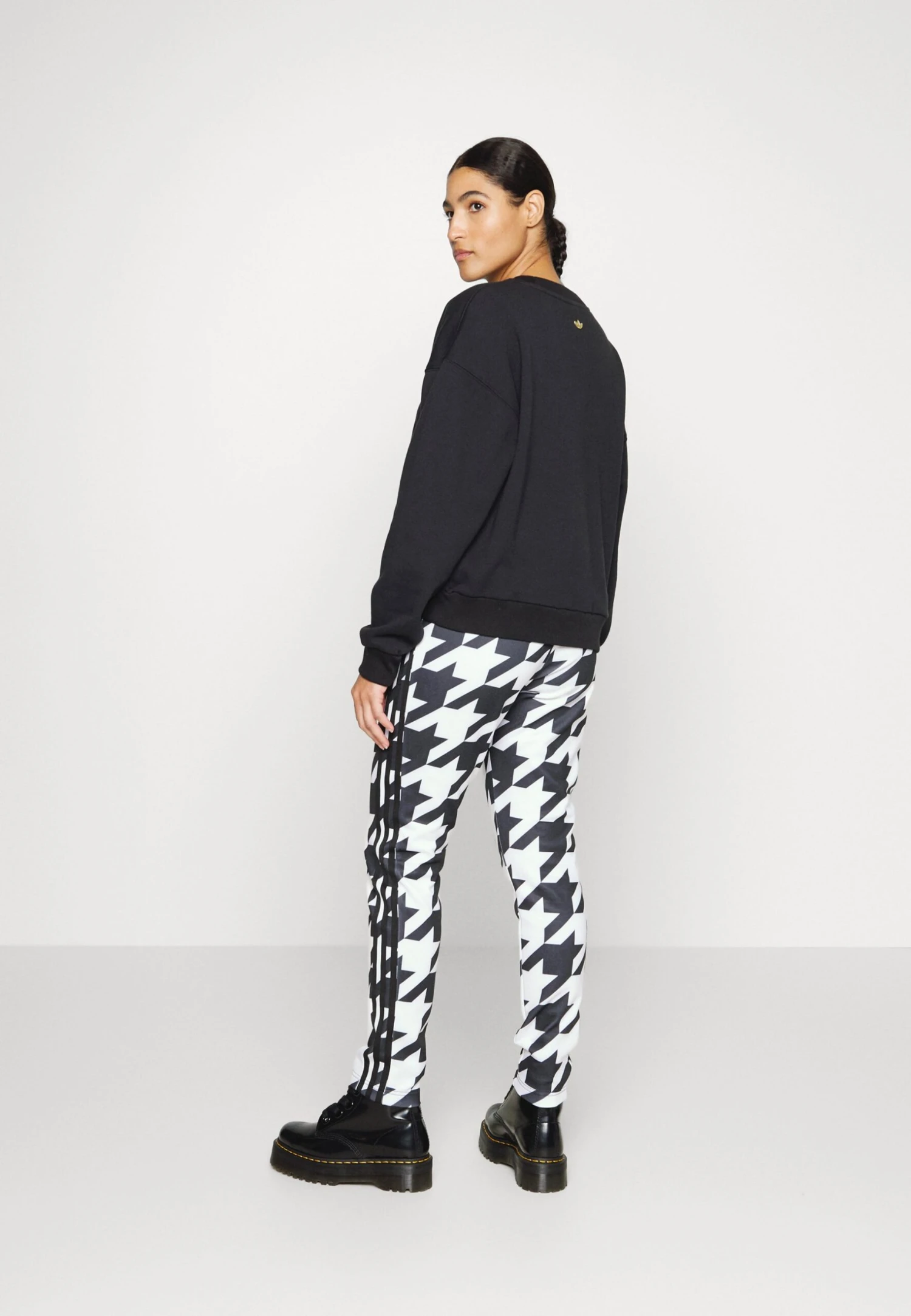 Adidas Originals Houndstooth Trackpants - Pantalon De Survêtement - Black/White 3 Adidas Originals Houndstooth Trackpants - Pantalon De Survêtement - Black/White – Image 3