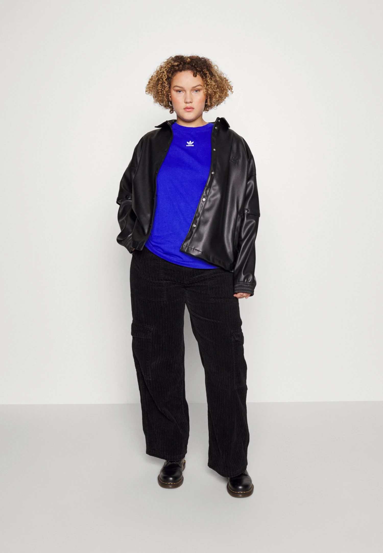 Adidas Originals Regular - T-Shirt Basique - Semi Lucid Blue 2 Adidas Originals Regular - T-Shirt Basique - Semi Lucid Blue – Image 2