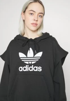 Adidas Originals Always Original Trefoil Hoodie 2-In-1 - T-Shirt Imprimé - Black -ASOS 5e3383a5f0f847099721f484e24bf9e2