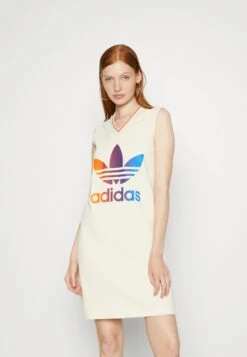 Adidas Originals Adicolor 70S V Neck Dress - Robe De Jour - White -ASOS 5efe9d9931e54a87b80a03879b75e39b