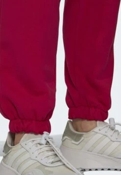 Adidas Originals Pantalon De Survêtement - Bold Pink -ASOS 644f83ef1bd34a30926145a5d7e73da5