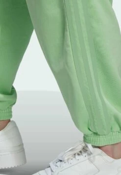 Adidas Originals Jogger - Pantalon De Survêtement - Glory Mint -ASOS 64b4b2bce463438db77b950b0e5b85d1