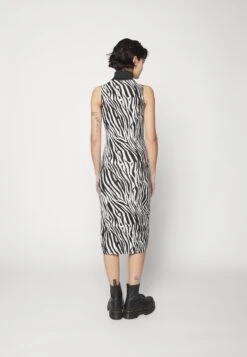 Adidas Originals Dress - Robe Fourreau - Cloud White/Black 11 Adidas Originals Dress - Robe Fourreau - Cloud White/Black -ASOS 65ee5d69233449d49d04eaefc6b73c29