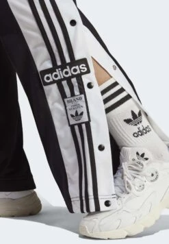 Adidas Originals Adibreak - Pantalon De Survêtement - Black -ASOS 6707171159774f3abf2be586d2540a2e