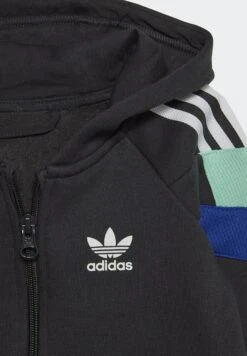 Adidas Originals Rekive Hoodie Set - Survêtement - Carbon -ASOS 685804a732e747c1bd9ab5e6dfe2d701