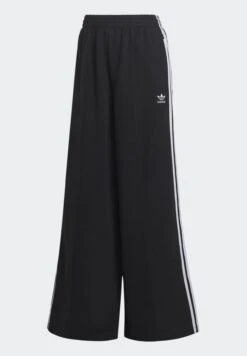 Adidas Originals Relaxed Wide Leg - Pantalon De Survêtement - Black -ASOS 68795f20c1c14ea78a465497a81918ff