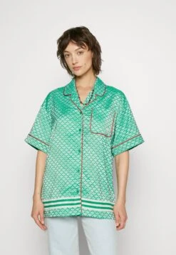 Adidas Originals Adicolor 70S Shirt - Blouse - Green -ASOS 698aaac0c6064f7f93371dc24f382e05