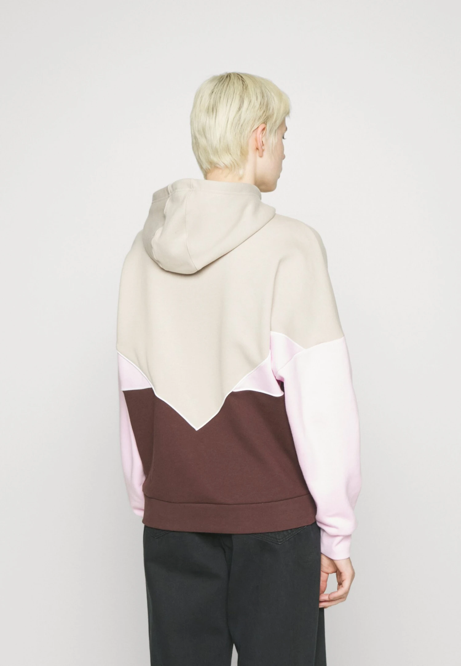 Adidas Originals Hoodie - Sweatshirt - Orchid Fusion/Wonder Beige 4 Adidas Originals Hoodie - Sweatshirt - Orchid Fusion/Wonder Beige – Image 4