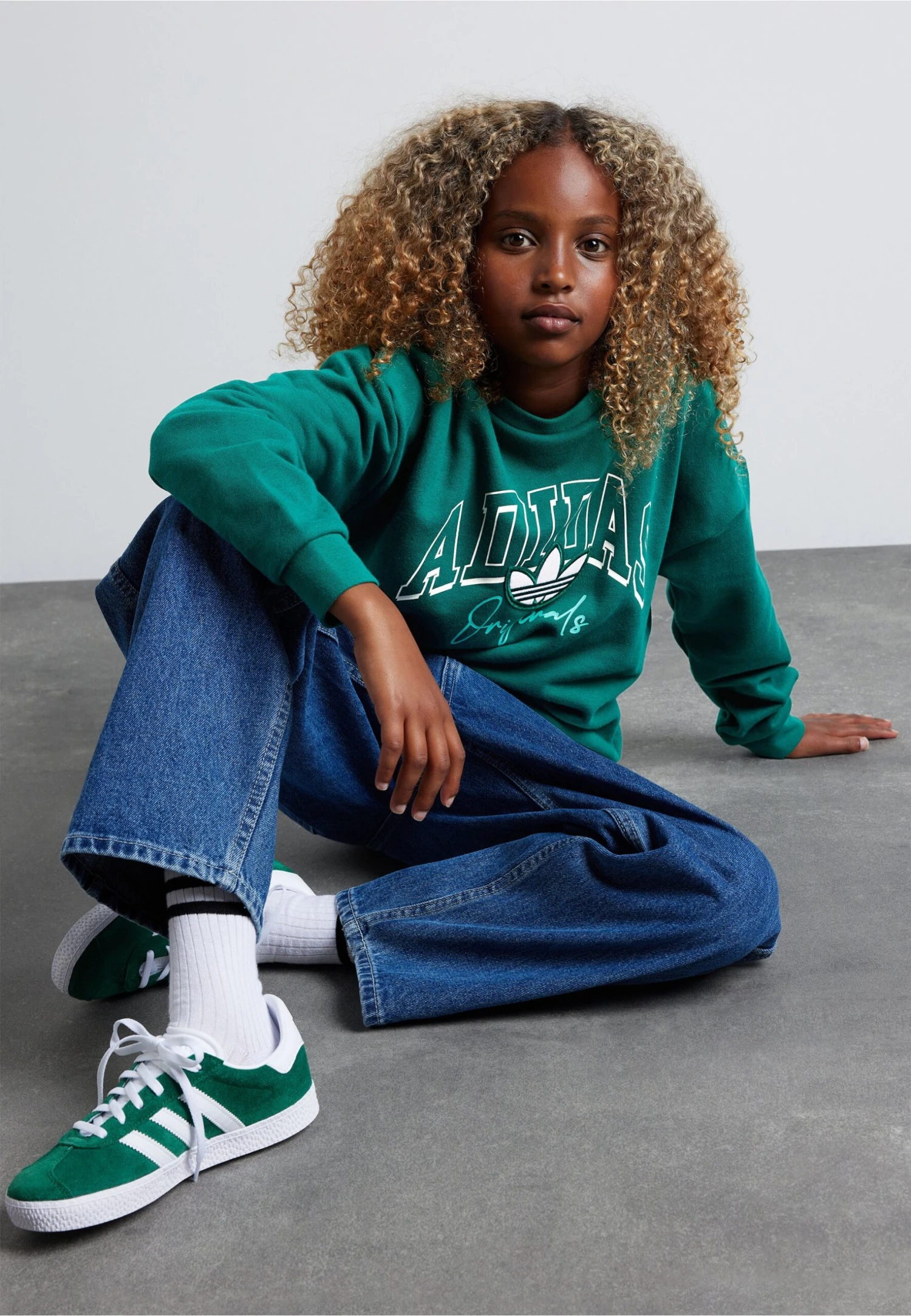 Adidas Originals Crew Junior Unisex - Sweatshirt - Collegiate Green 1 Adidas Originals Crew Junior Unisex - Sweatshirt - Collegiate Green