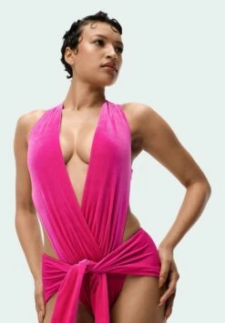 Adidas Originals Ivy Park Front-Tie - Accessoire De Plage - Shock Pink -ASOS 7142e32b570b487cac86505ed9837032