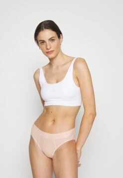 ASOS 13 ASOS -ASOS 743fe5519e7e4ce78c624543dcc52073