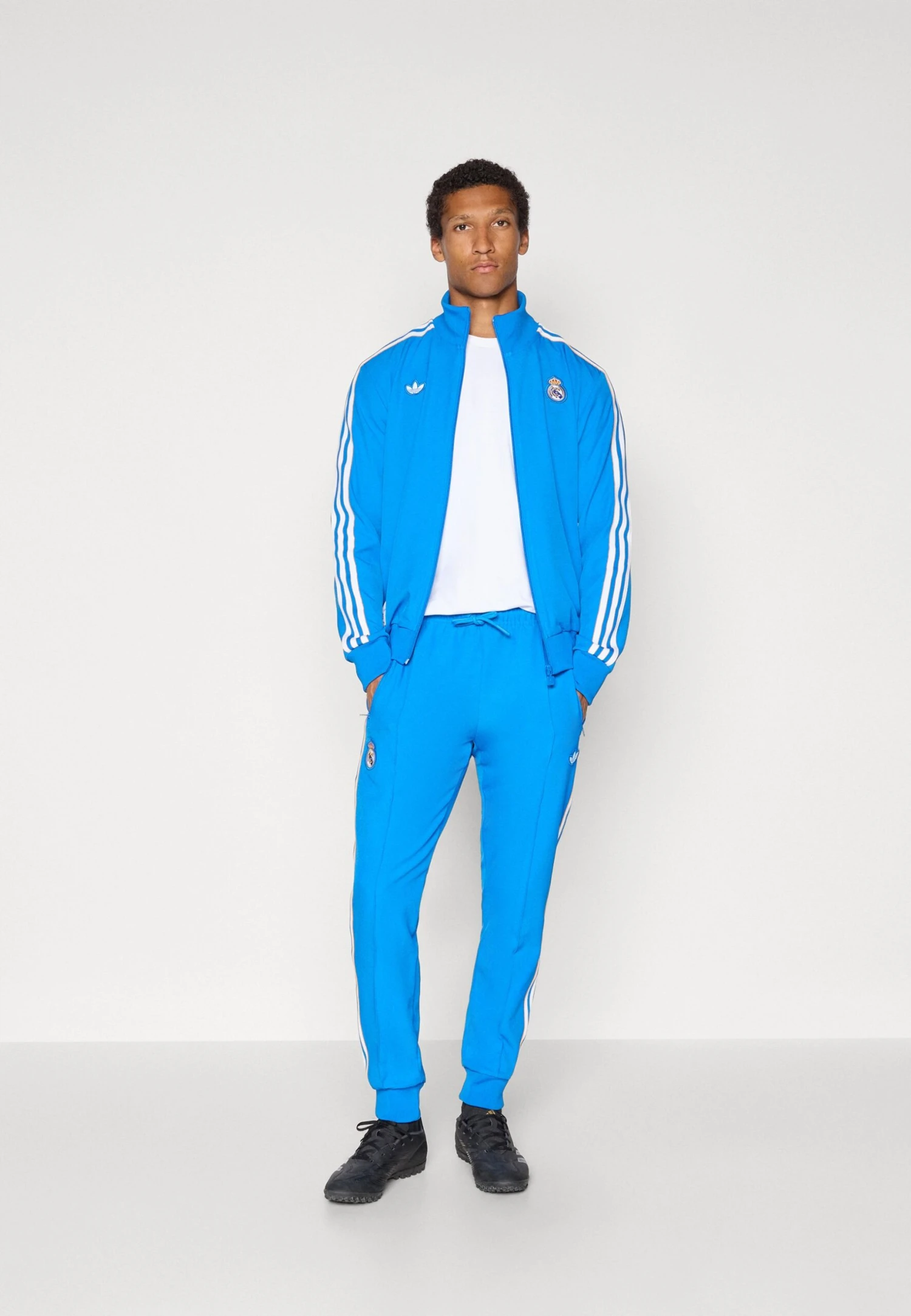 Adidas Originals REAL MADRID ICON TRACK PANT - Article De Supporter D'équipe De Club - Bluebird/white 2 Adidas Originals REAL MADRID ICON TRACK PANT - Article De Supporter D'équipe De Club - Bluebird/white – Image 2