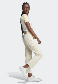 Adidas Originals Short - T-Shirt Imprimé - White/Almost Yellow -ASOS 770282e0029f499db18e0fa5603324a2