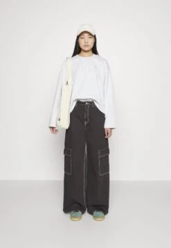 Adidas Originals Sweatshirt - Light Grey Heather -ASOS 78dd683725bb47c0a557aa0204f9fdd7