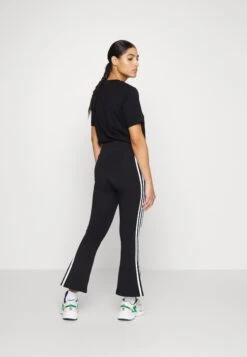 Adidas Originals Legging - Black -ASOS 79e67eb3c8e9485495a612c27c9e44ea