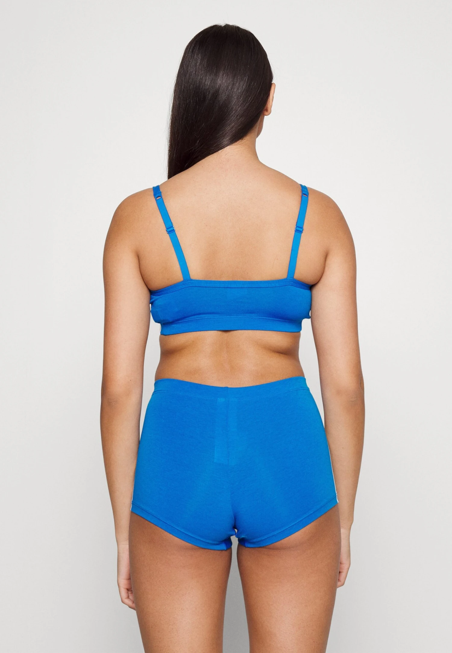 Adidas Originals Scoop Bralette - Brassière - Bluebird 3 Adidas Originals Scoop Bralette - Brassière - Bluebird – Image 3