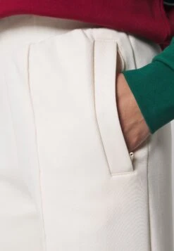 Adidas Originals Pantalon De Survêtement - White/Black -ASOS 7b42b3a5946b43a89a7a279b000cd31c