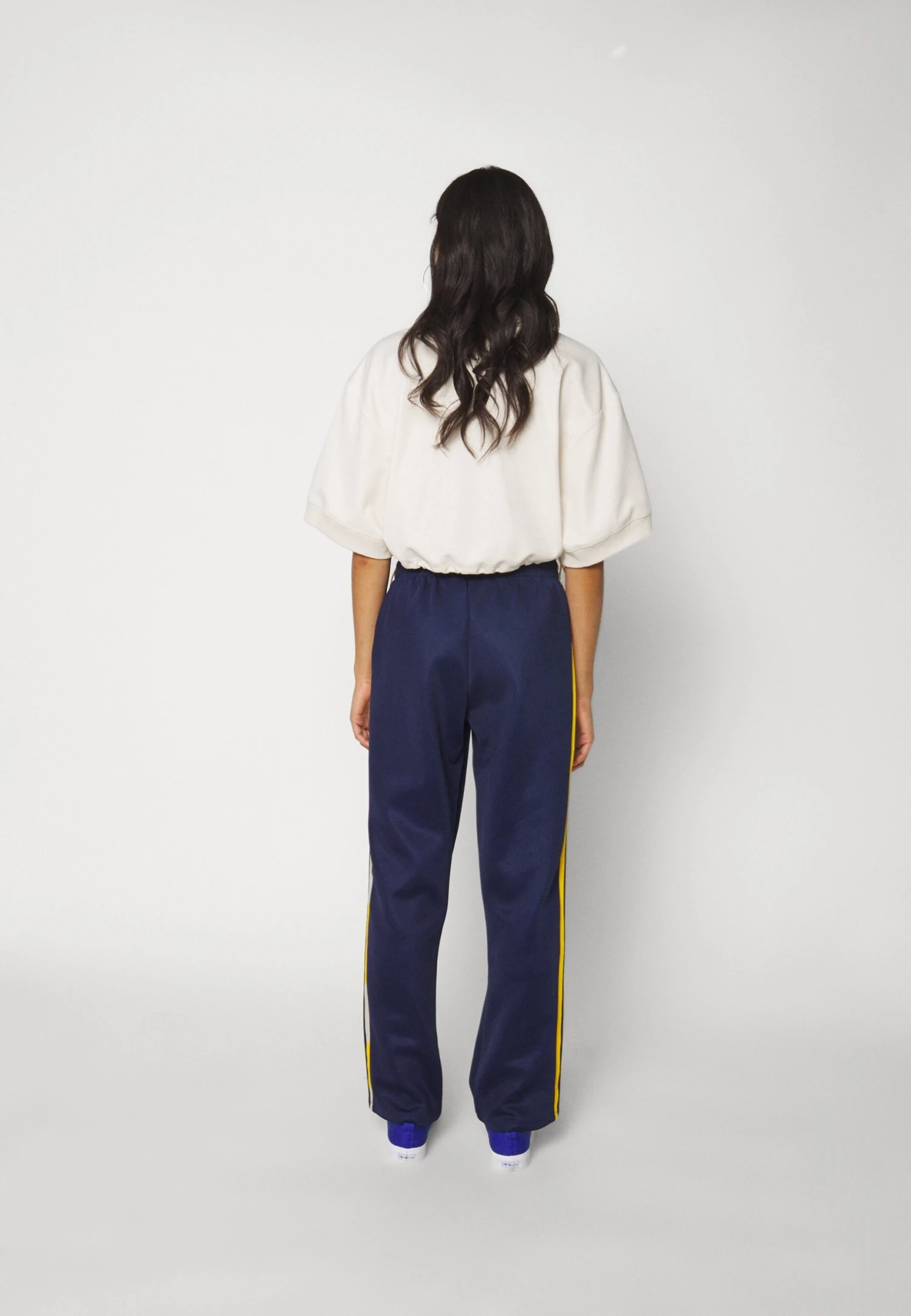 Adidas Originals Sst Tp Os - Pantalon De Survêtement - Dark Blue 4 Adidas Originals Sst Tp Os - Pantalon De Survêtement - Dark Blue – Image 4