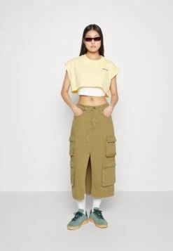 Adidas Originals Originals Muscle Crop - Débardeur - Light Yellow -ASOS 7dae94a1533f4f9d9e13e75c1626f90a