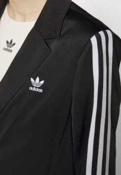 Adidas Originals Blazer - Black -ASOS 868fb2c5bcb34e6bbcfa0ff987feb3bb
