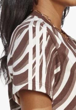 Adidas Originals Aop - T-Shirt Imprimé - Auburn -ASOS 869d34f0ab5544458696b2c0ab41cf8e