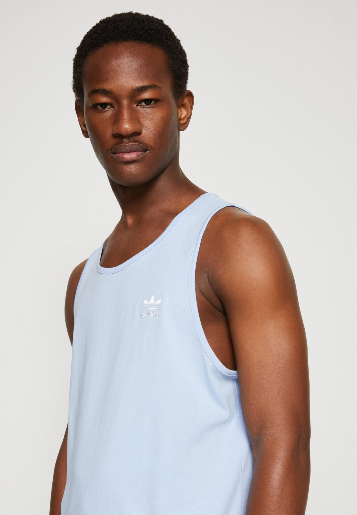 Adidas Originals Essentials Tank - Débardeur - Blue Dawn 4 Adidas Originals Essentials Tank - Débardeur - Blue Dawn – Image 4