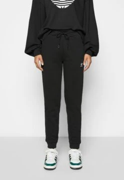 Adidas Originals Adicolor Essentials Slim - Pantalon De Survêtement - Black -ASOS 8793216a4cb2494bb114e2a876fdf75f