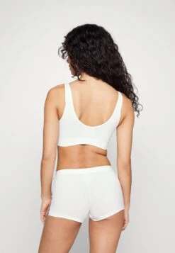 Adidas Originals Shorty - White -ASOS 8840ee472c0f4c79a00ab6820c6f76d0