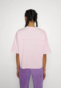 Adidas Originals Archive Cutline Tee - T-Shirt Imprimé - Clear Pink -ASOS 8929b8395901487c82d7f98c7950f7a4