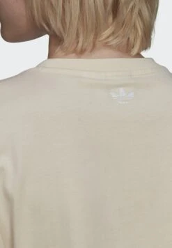 Adidas Originals Modern B-Ball - T-Shirt Imprimé - Beige -ASOS 8cb86a47d8eb47bb90bd4b0b25956125