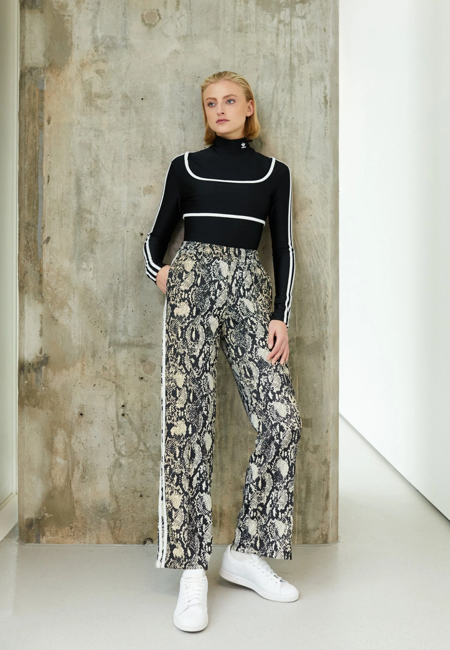 Adidas Originals Long Sleeve Body Suit 2-In-1 - Débardeur - Black 2 Adidas Originals Long Sleeve Body Suit 2-In-1 - Débardeur - Black – Image 2