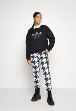 Adidas Originals Houndstooth Trackpants - Pantalon De Survêtement - Black/White 11 Adidas Originals Houndstooth Trackpants - Pantalon De Survêtement - Black/White -ASOS 9498659c012e4faaba964bcc8f360cb6