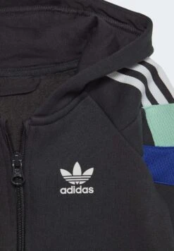 Adidas Originals Rekive Hoodie Set - Survêtement - Carbon -ASOS 9572f06024f4490483cfa8eb3c1ff443