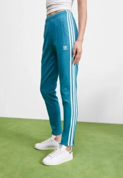 Adidas Originals Classic Trackpant Open Hem - Pantalon De Survêtement - Arctic Fusion -ASOS 95b3e9b93b7d47e5be0fb17645646734