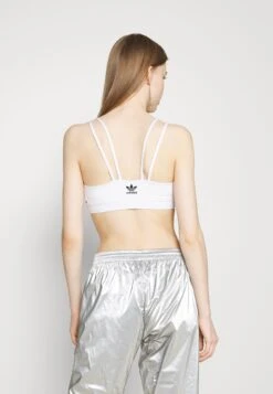Adidas Originals Bra Originals Adicolor Primegreen Top Fitted - Débardeur - White 14 Adidas Originals Bra Originals Adicolor Primegreen Top Fitted - Débardeur - White -ASOS 95d5db6526434f2fb8b752b9e8142f8c