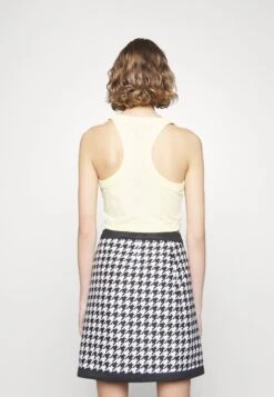 Adidas Originals Débardeur - Almost Yellow -ASOS 95eb0f47e1804ff5a7cab95a4d9f4cb1