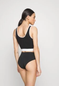 Adidas Originals Hipster 2 Pack - Slip - Anthrazit/Rot -ASOS 9696ebf9d6ee47f2934bd5043efd8b38