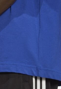 Adidas Originals Essential - T-Shirt Basique - Semi Lucid Blue -ASOS 9af8b385e323411e873a8a1c1d7940d7