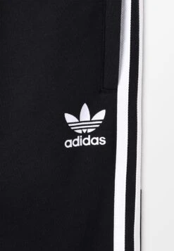 Adidas Originals Trefoil - Pantalon De Survêtement - Black/White -ASOS 9d2d3c12dafd4767b67c93807f5b34f6