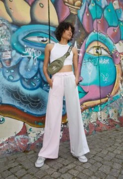 Adidas Originals Wide Leg - Pantalon De Survêtement - Clear Pink