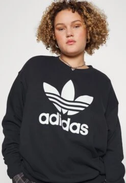 Adidas Originals Crew - Sweatshirt - Black -ASOS a1c2a9cac1eb4a82a60b860578a08ac9