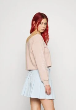 Adidas Originals Slouchy Crew - Sweatshirt - Ash Pearl -ASOS a230b6b86fd34a51b3e7b8117db4d71b