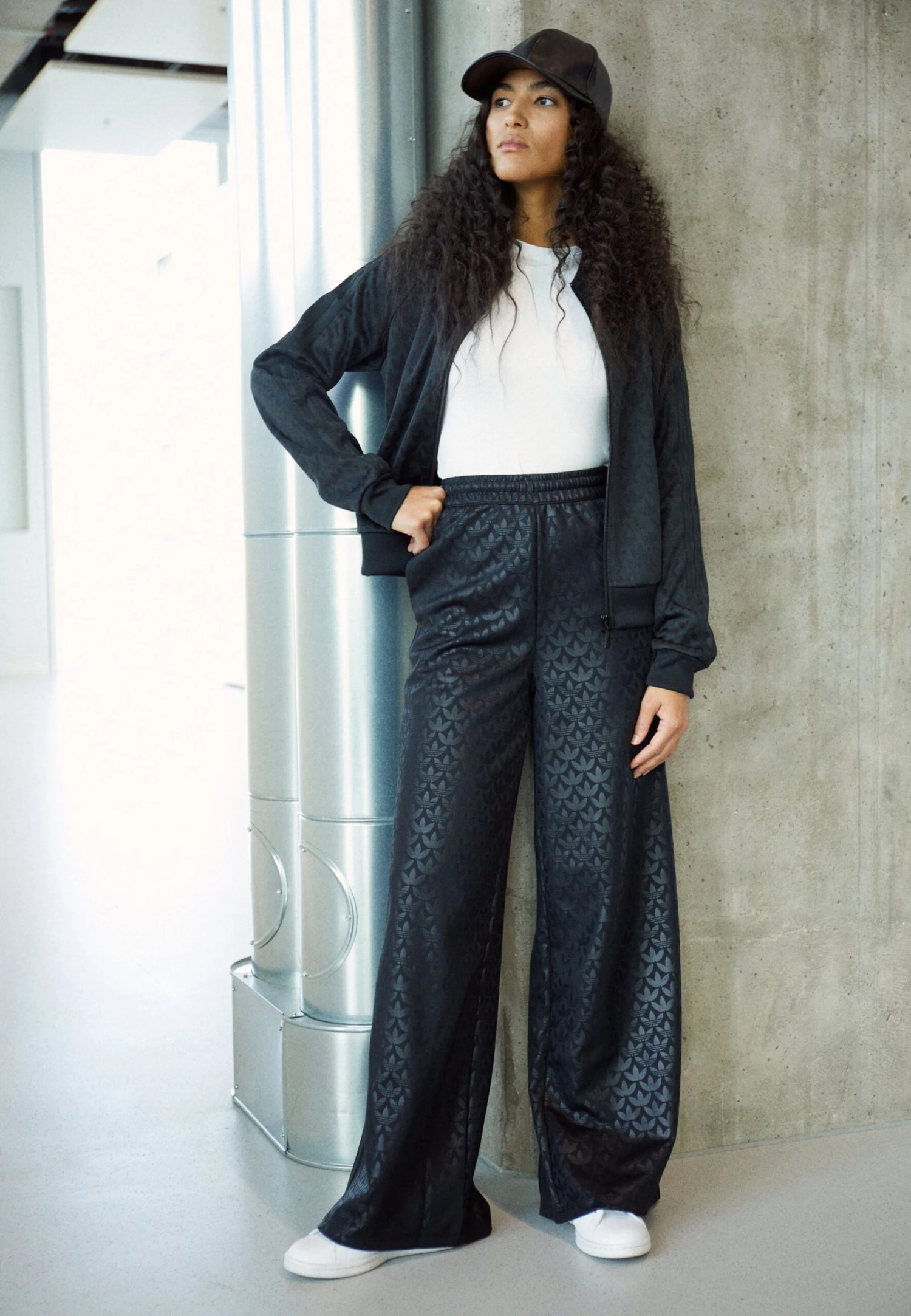 Adidas Originals Trackpant Aop - Pantalon De Survêtement - Black 2 Adidas Originals Trackpant Aop - Pantalon De Survêtement - Black – Image 2