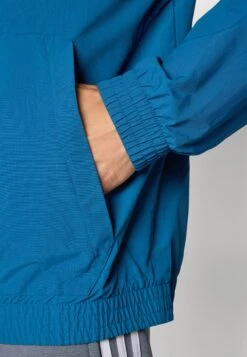 Adidas Originals MINNESOTA UNITED ORIGINALS ANTHEM JACKET - Article De Supporter D'équipe De Club - Legend Marine/white -ASOS a3b66a0748de4a5ab4196e3b227f9c82