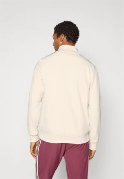 Adidas Originals AJAX ICON TRACK TOP - Article De Supporter D'équipe De Club - Halo Ivory -ASOS a449e09bdc7144a3a322b27e28d346f7