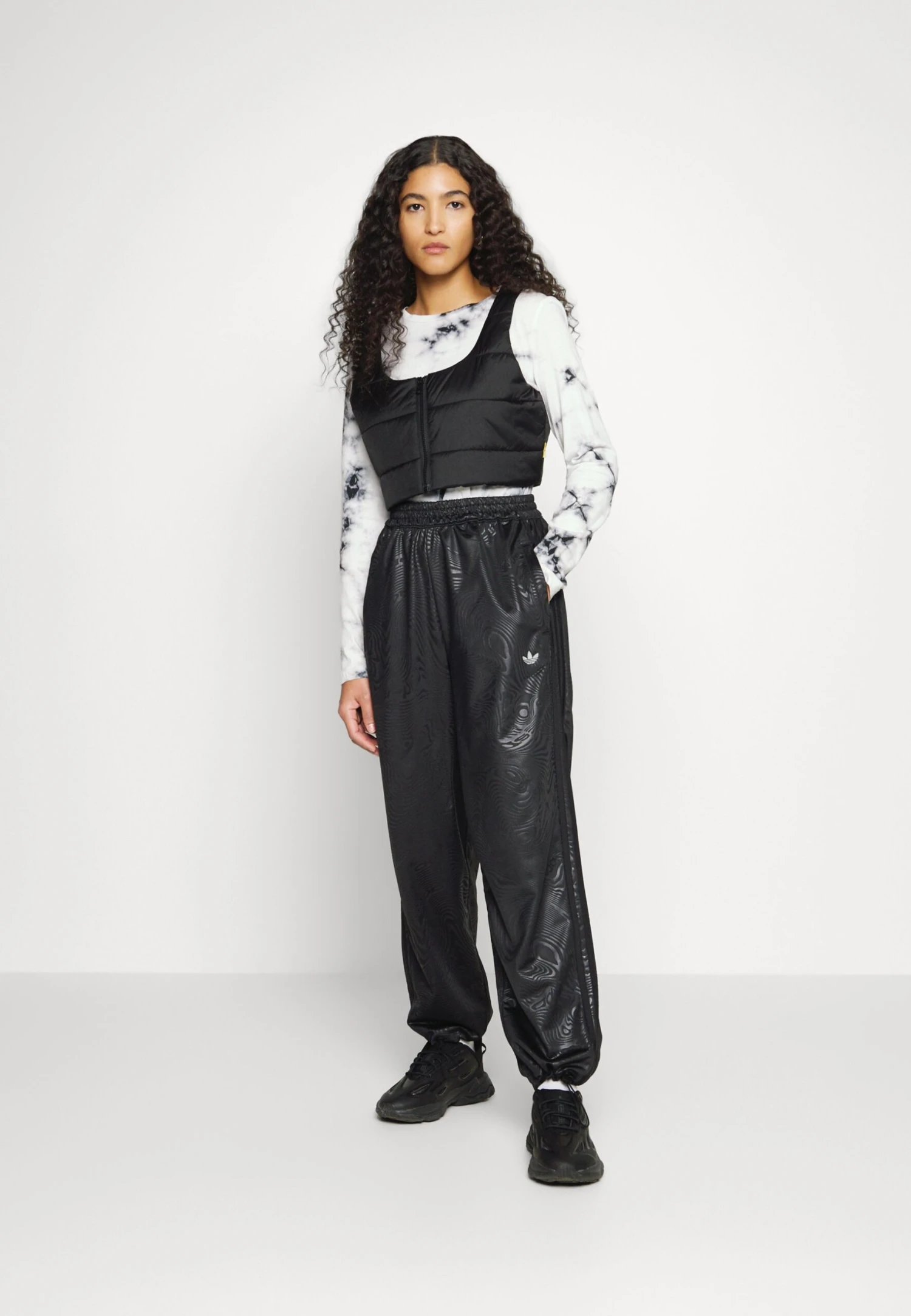 Adidas Originals Marble Firebird Track Pant - Pantalon De Survêtement - Black 5 Adidas Originals Marble Firebird Track Pant - Pantalon De Survêtement - Black – Image 5