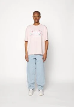 Adidas Originals Oversized Tee - T-Shirt Imprimé - Icey Pink -ASOS a5a1702a8cf34ee684c76418f0bf2c1f