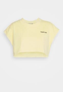 Adidas Originals Originals Muscle Crop - Débardeur - Light Yellow -ASOS ae1c26fc8e6f4024835c416ca4c3aa2e