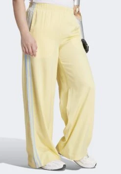 Adidas Originals Wide Leg Pants - Pantalon Classique - Almost Yellow